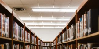 Why you should start Investing as a Student Photo Credit: Pricilla Dupreez